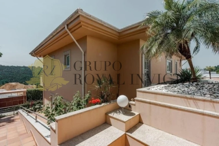 Moradia T4 para Venda em Gondomar (São Cosme), Valbom e Jovim Foto 2