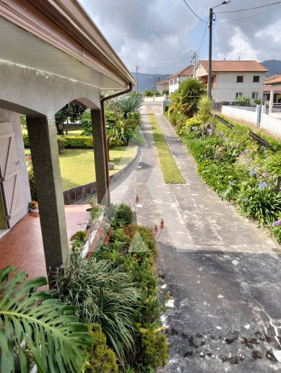 Moradia T3 para Venda em Geraz do Lima (Santa Maria, Santa Leocádia, Moreira), Deão Foto 31