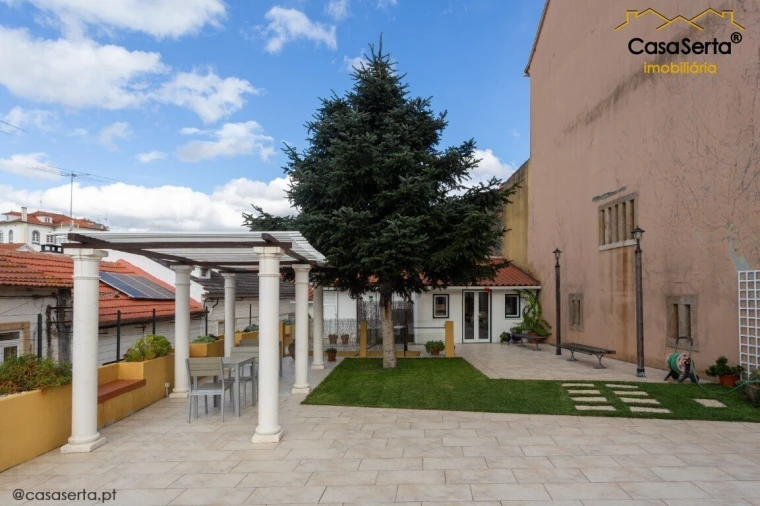 Prédio para Venda em Sertã Foto 8