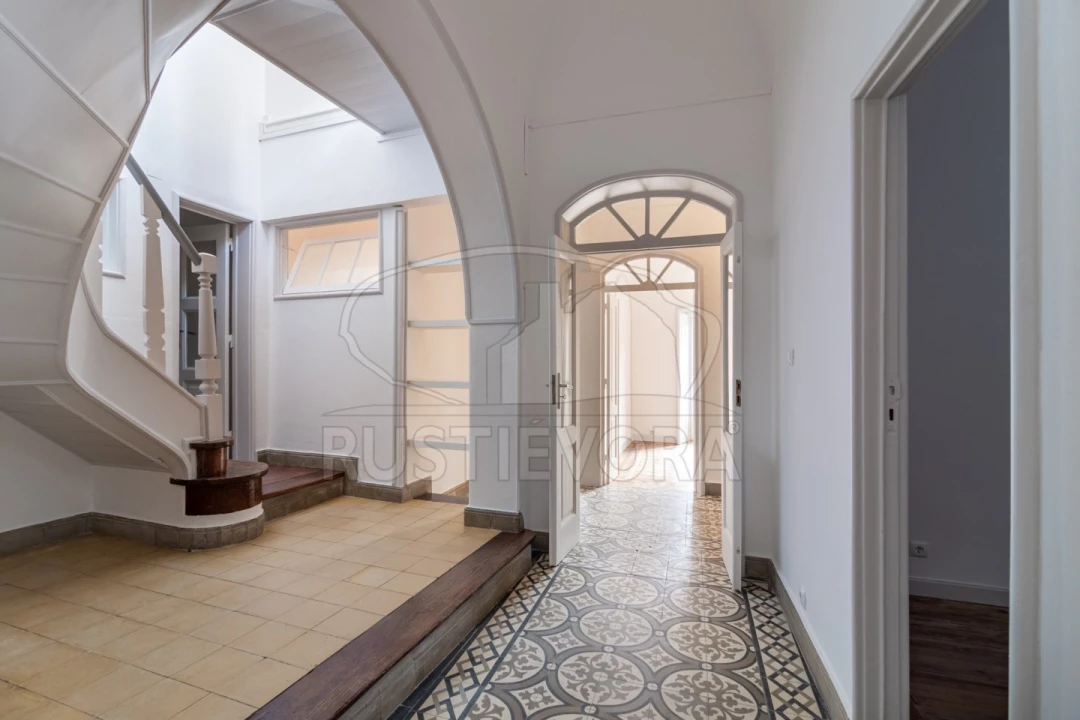 Moradia T4 para Arrendamento em Évora (São Mamede, Sé, São Pedro e Santo Antão) Foto 2