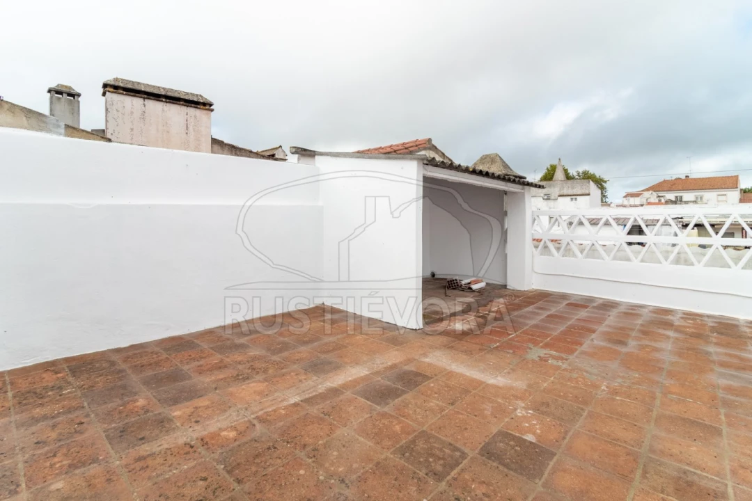 Moradia T4 para Arrendamento em Évora (São Mamede, Sé, São Pedro e Santo Antão) Foto 26