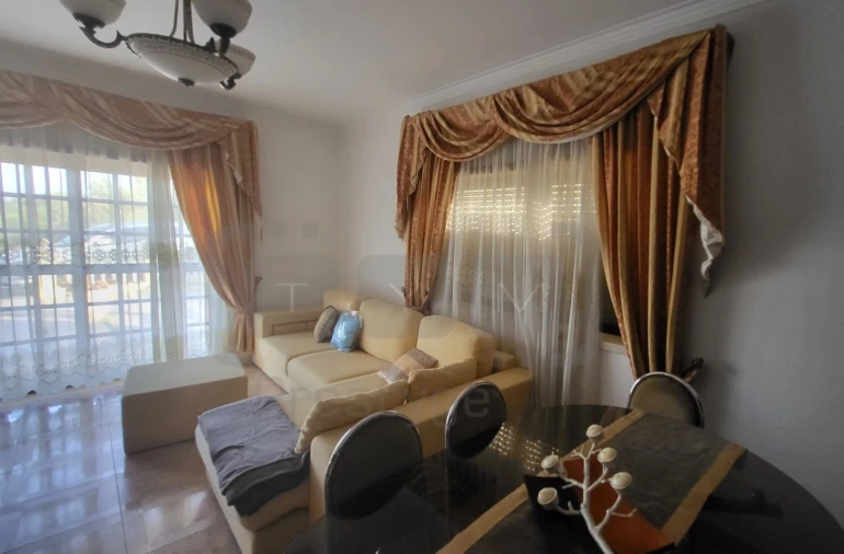 Moradia T3 para Venda em Carregueiros Foto 8