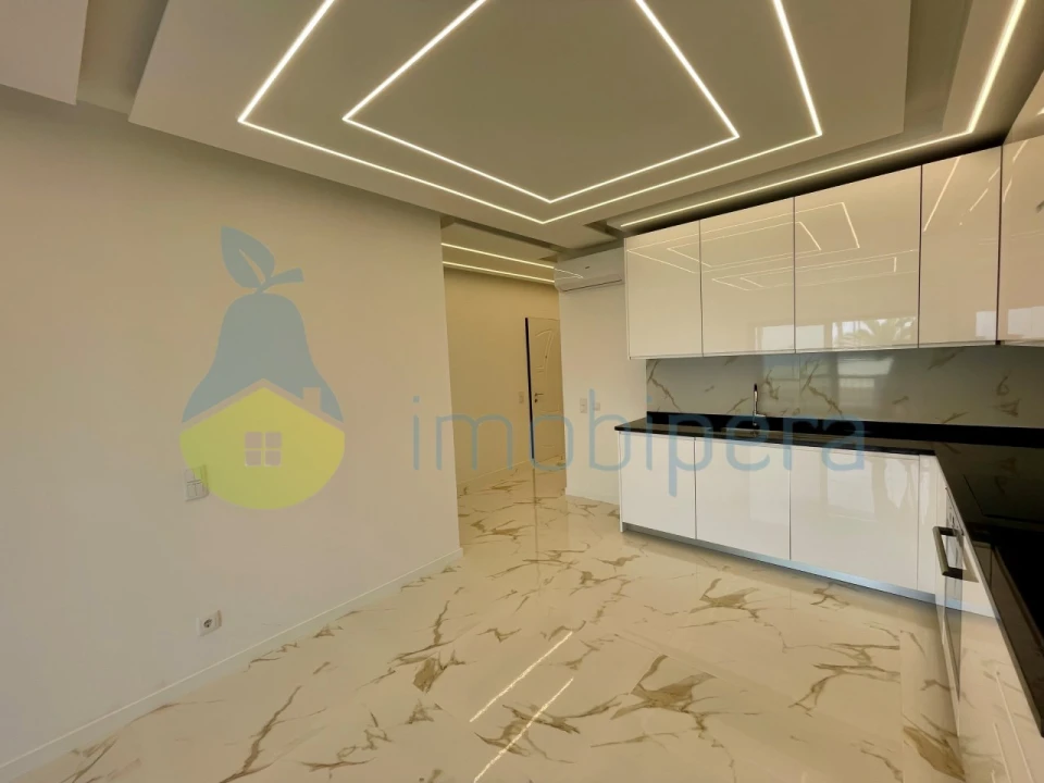 Apartamento T3 para Venda em Quarteira Foto 8