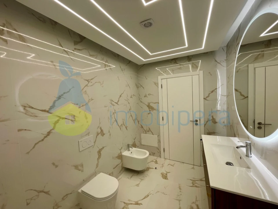 Apartamento T3 para Venda em Quarteira Foto 12