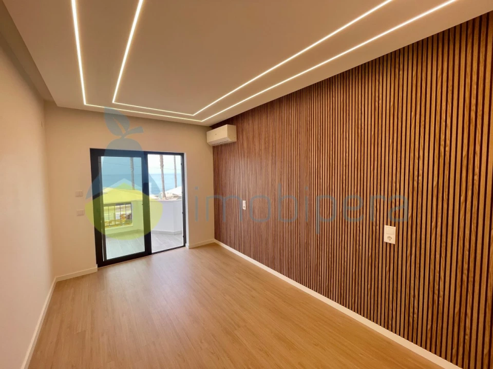 Apartamento T3 para Venda em Quarteira Foto 15