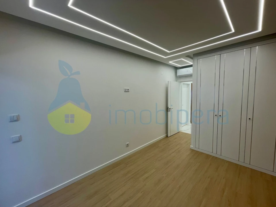 Apartamento T3 para Venda em Quarteira Foto 22