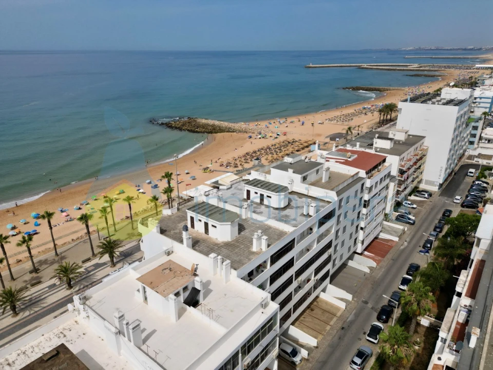 Apartamento T3 para Venda em Quarteira Foto 1