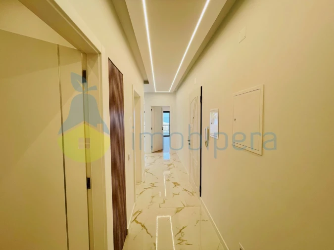 Apartamento T3 para Venda em Quarteira Foto 4