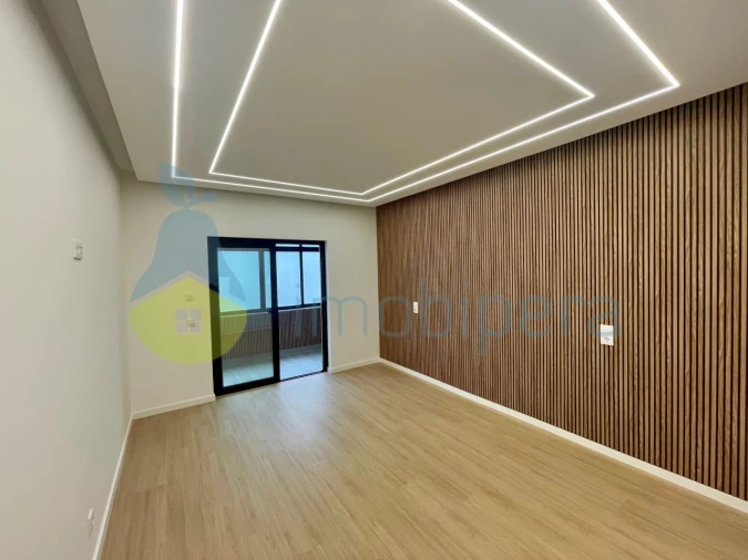Apartamento T3 para Venda em Quarteira Foto 19