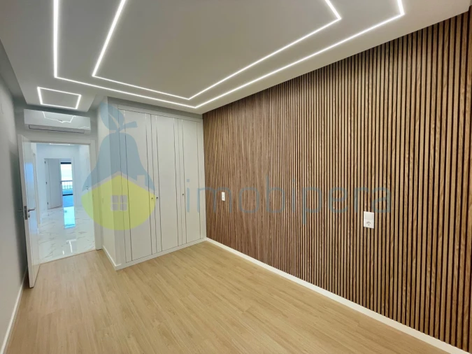 Apartamento T3 para Venda em Quarteira Foto 23