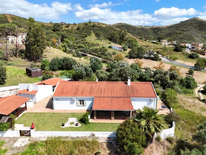 Quinta T4 para Venda em Silves Foto 26