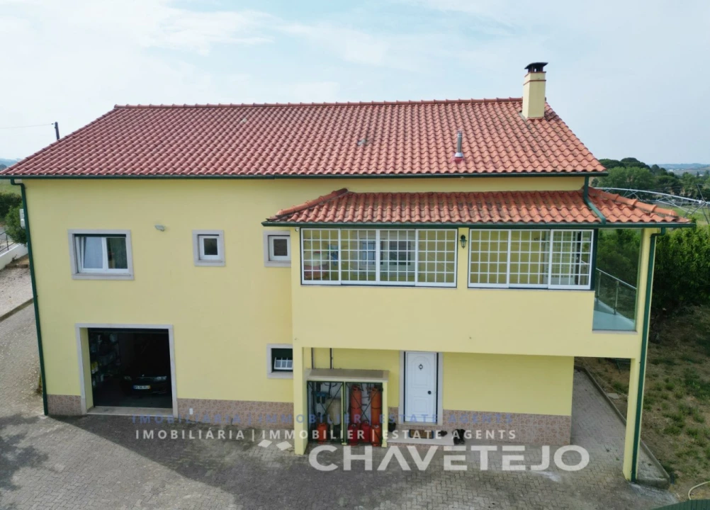 Moradia T5 para Venda em São João Baptista e Santa Maria dos Olivais Foto 4