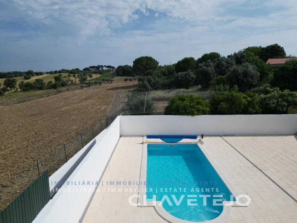 Moradia T5 para Venda em São João Baptista e Santa Maria dos Olivais Foto 6