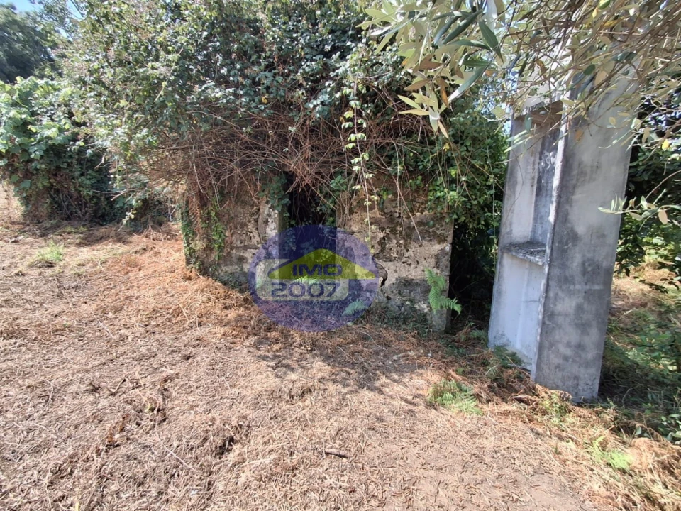 Moradia T1 para Venda em Nogueira da Regedoura Foto 29