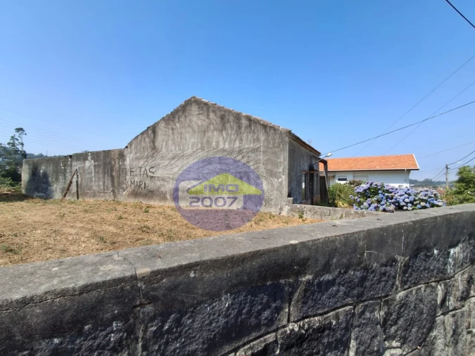 Moradia T1 para Venda em Nogueira da Regedoura Foto 6