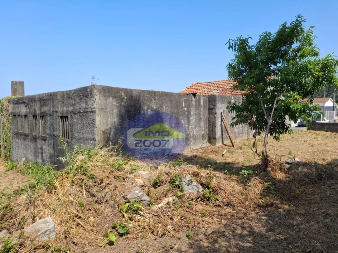 Moradia T1 para Venda em Nogueira da Regedoura Foto 7