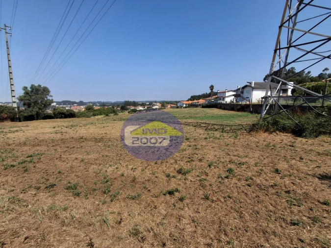 Moradia T1 para Venda em Nogueira da Regedoura Foto 19