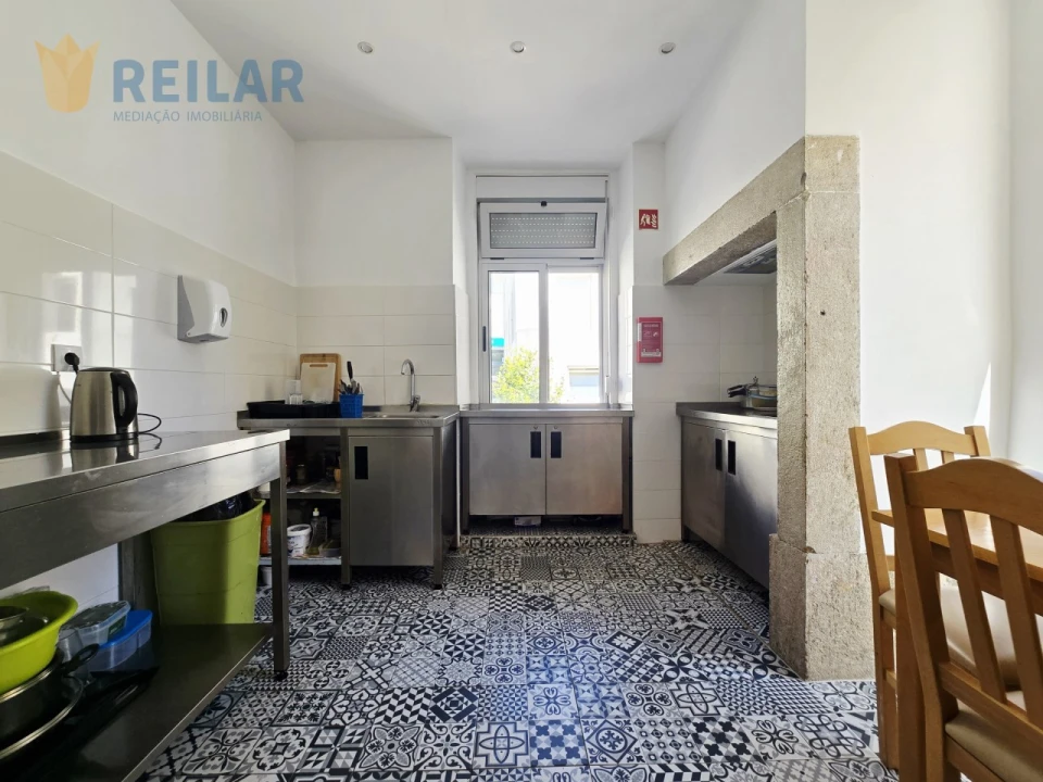 Prédio para Venda em Santa Maria e São Miguel, São Martinho, São Pedro Penaferrim Foto 15