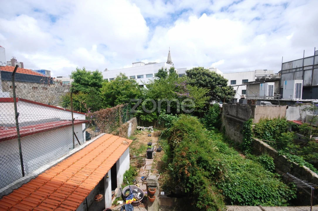 Moradia T4 para Venda em Cedofeita, Santo Ildefonso, Sé, Miragaia, São Nicolau e Vitória Foto 1