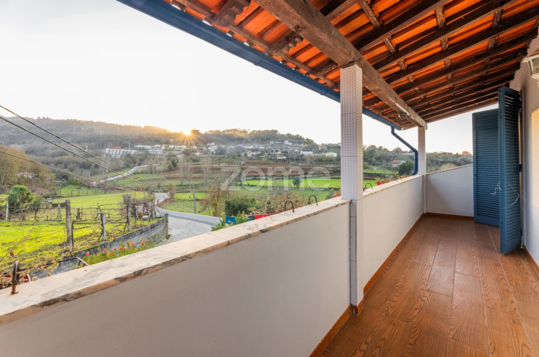 Moradia T3 para Venda em Santa Lucrécia de Algeriz e Navarra Foto 66