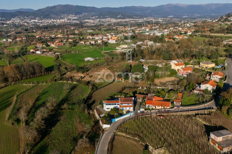 Moradia T3 para Venda em Santa Lucrécia de Algeriz e Navarra Foto 75