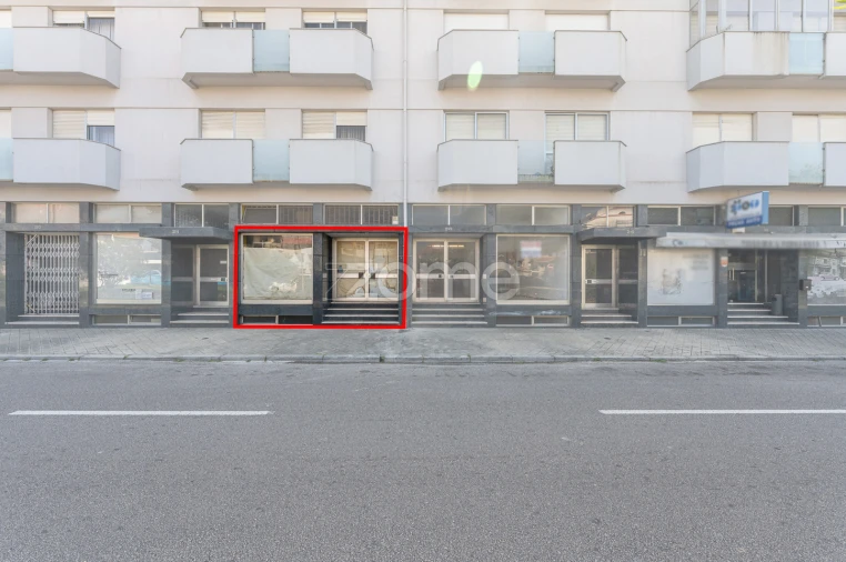 Negócio para Venda em Espinho Foto 6