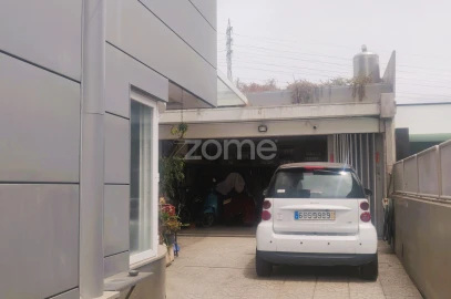 Moradia T4 para Venda em Cidade da Maia