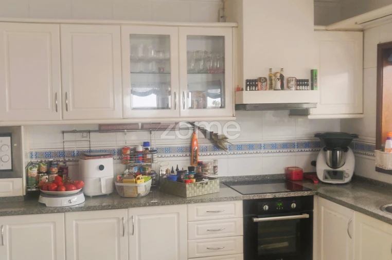 Moradia T4 para Venda em Cidade da Maia Foto 4