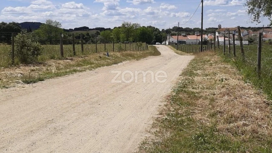 Terreno para Venda em Nossa Senhora da Vila, Nossa Senhora do Bispo e Silveiras