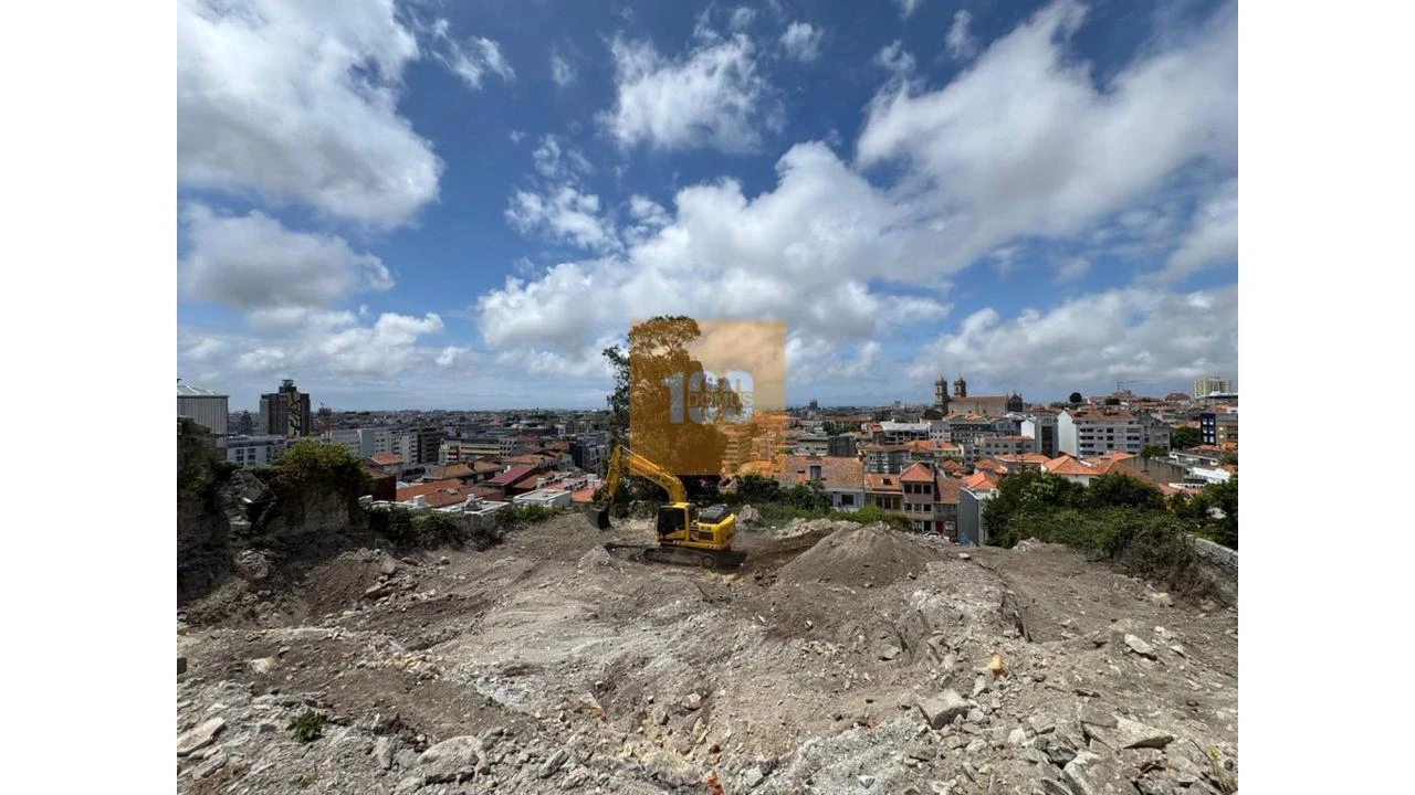 Apartamento T1 para Venda em Cedofeita, Santo Ildefonso, Sé, Miragaia, São Nicolau e Vitória Foto 11