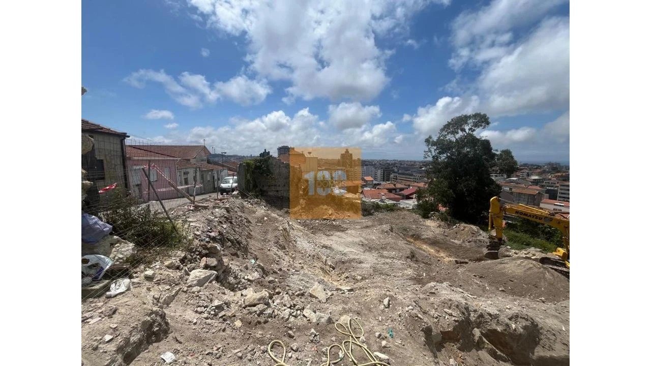 Apartamento T1 para Venda em Cedofeita, Santo Ildefonso, Sé, Miragaia, São Nicolau e Vitória Foto 14