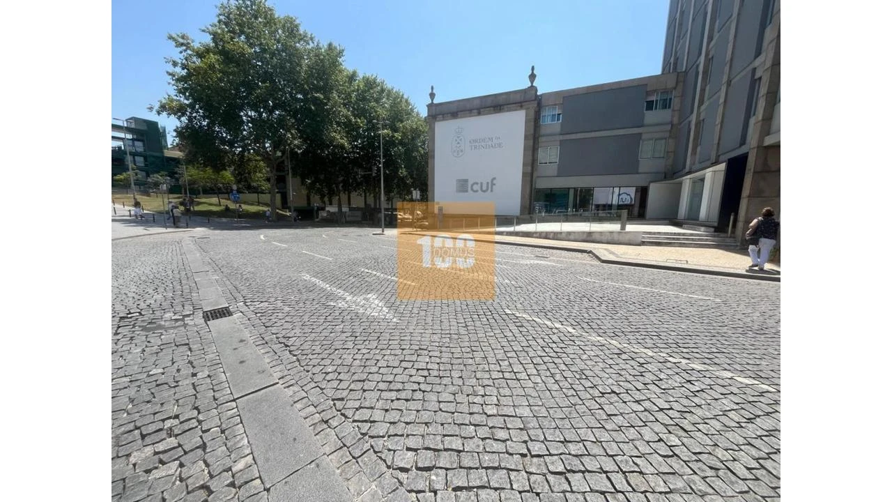 Apartamento T1 para Venda em Cedofeita, Santo Ildefonso, Sé, Miragaia, São Nicolau e Vitória Foto 26