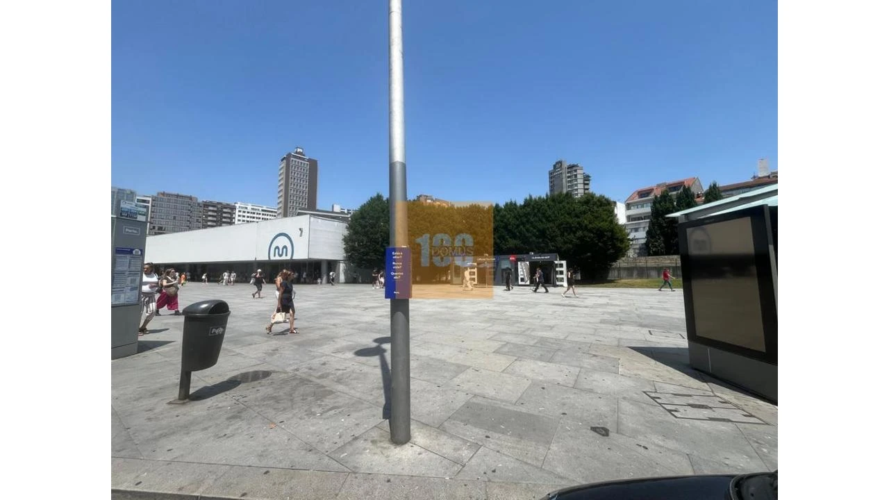Apartamento T1 para Venda em Cedofeita, Santo Ildefonso, Sé, Miragaia, São Nicolau e Vitória Foto 23
