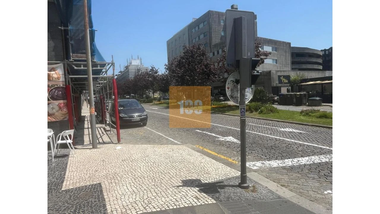 Apartamento T1 para Venda em Cedofeita, Santo Ildefonso, Sé, Miragaia, São Nicolau e Vitória Foto 19