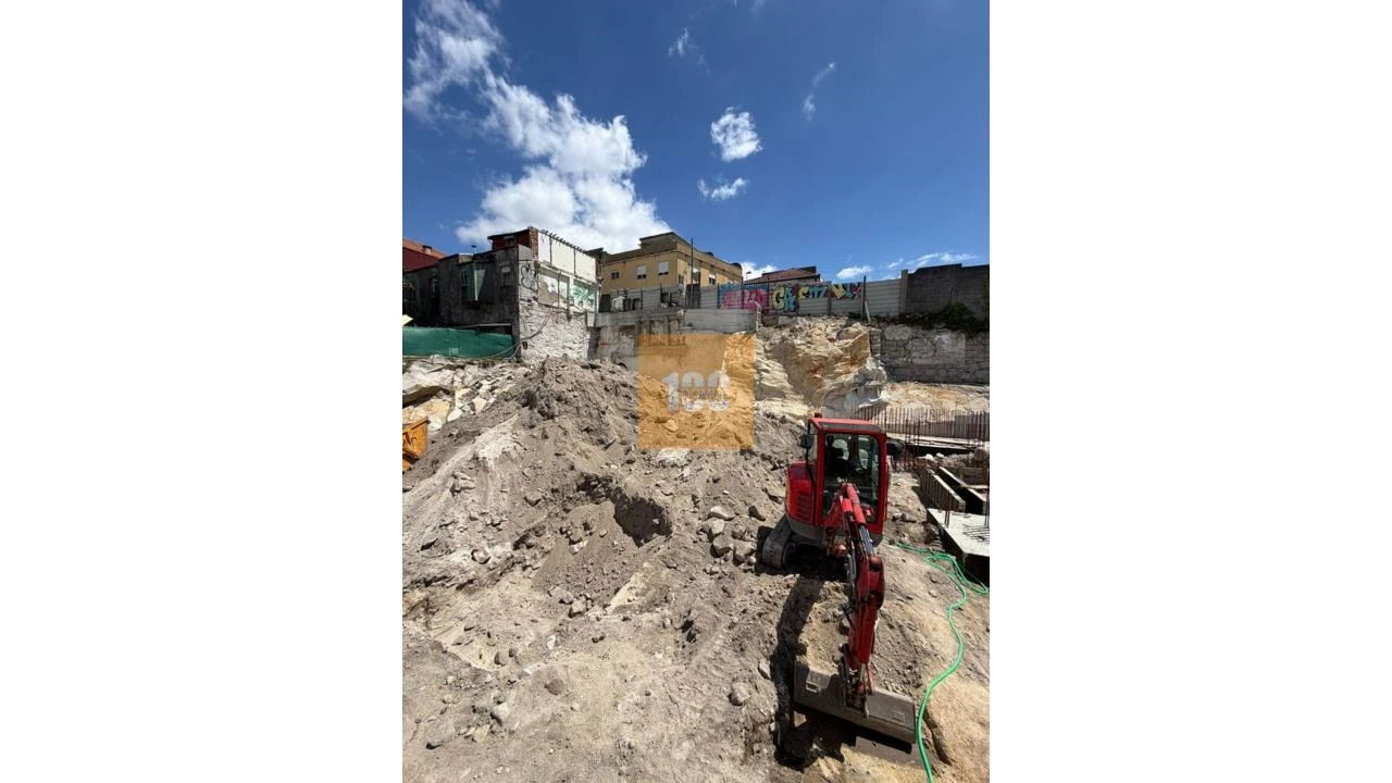 Apartamento T1 para Venda em Cedofeita, Santo Ildefonso, Sé, Miragaia, São Nicolau e Vitória Foto 10
