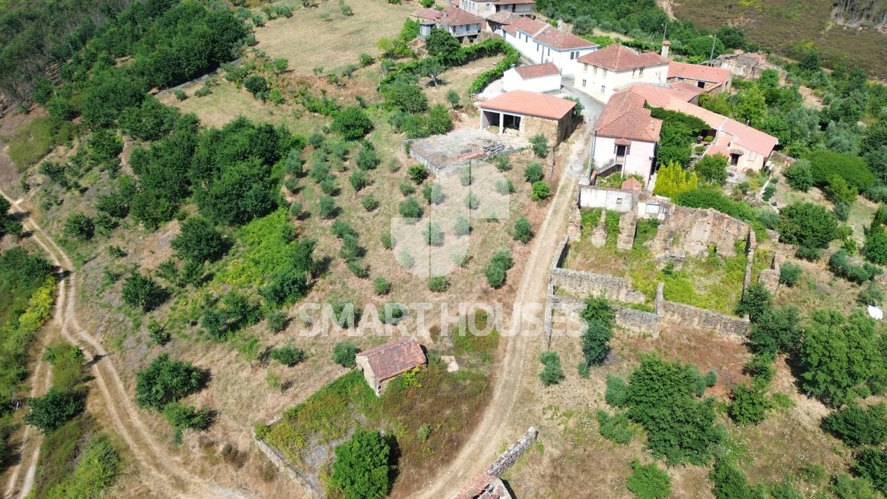 Moradia T2 para Venda em Carapinha Foto 9