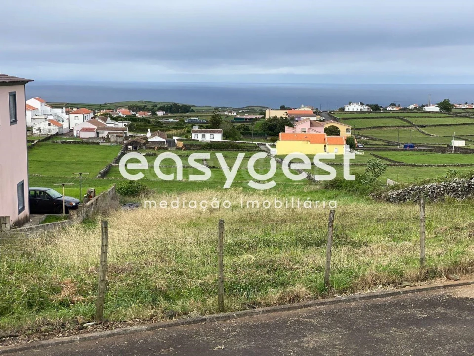 Terreno para Venda em Agualva Foto 1