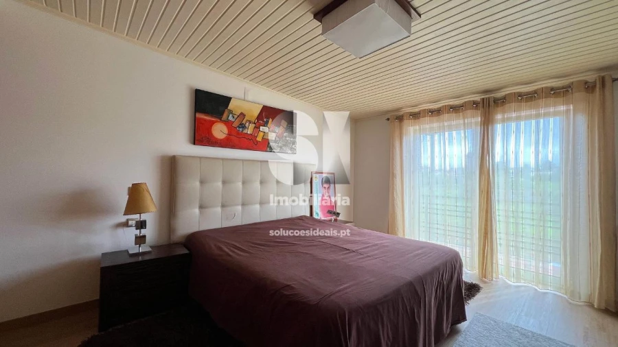 Moradia T5 para Venda em Vieira de Leiria Foto 19