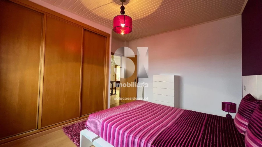 Moradia T5 para Venda em Vieira de Leiria Foto 23