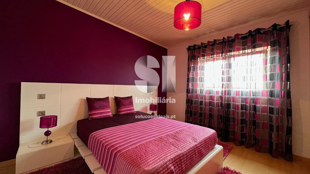 Moradia T5 para Venda em Vieira de Leiria Foto 22