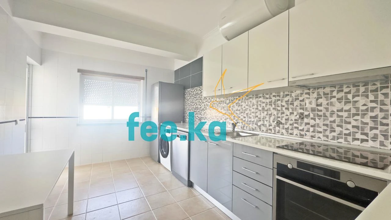 Apartamento T3 para Arrendamento em Castelo Branco Foto 3