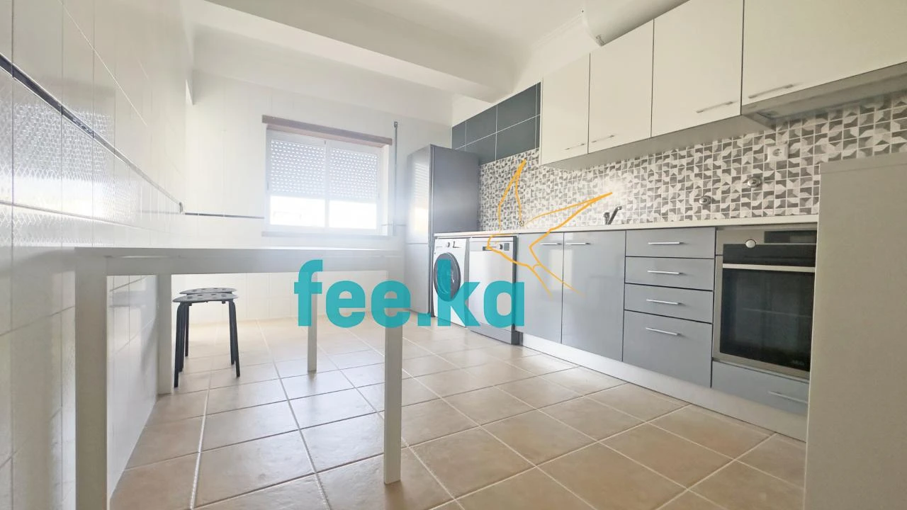 Apartamento T3 para Arrendamento em Castelo Branco Foto 4