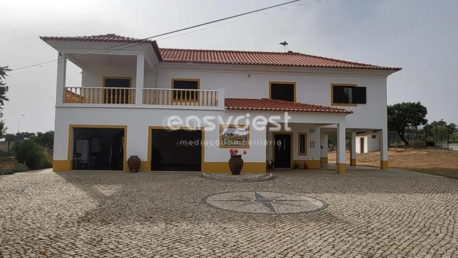 Quinta T4 para Venda em Ourique Foto 2