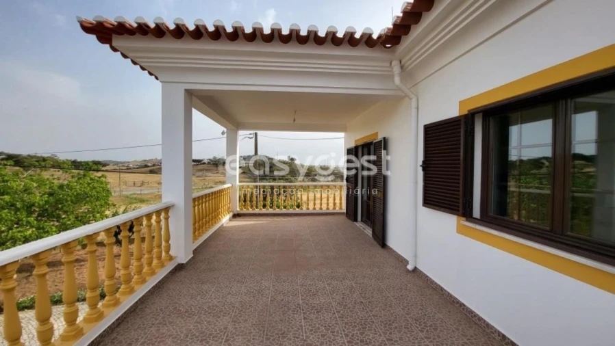 Quinta T4 para Venda em Ourique Foto 6