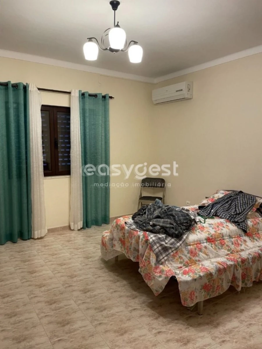 Quinta T4 para Venda em Ourique Foto 16