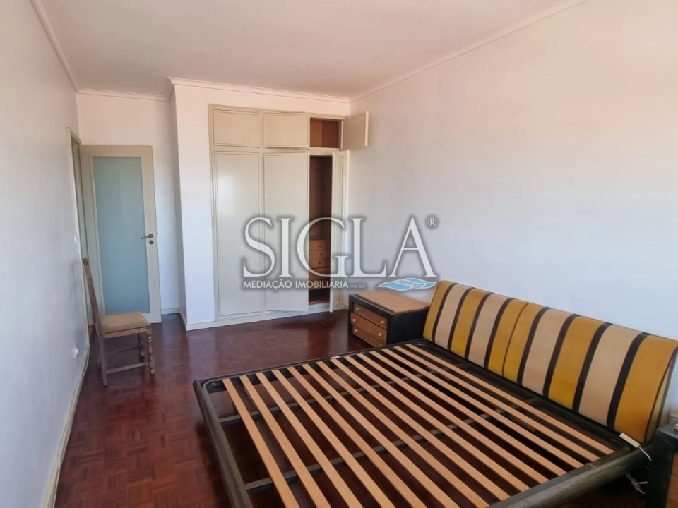 Apartamento T2 para Arrendamento em Mafamude e Vilar do Paraíso Foto 10