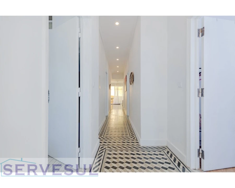 Moradia T3 para Venda em Silves Foto 9