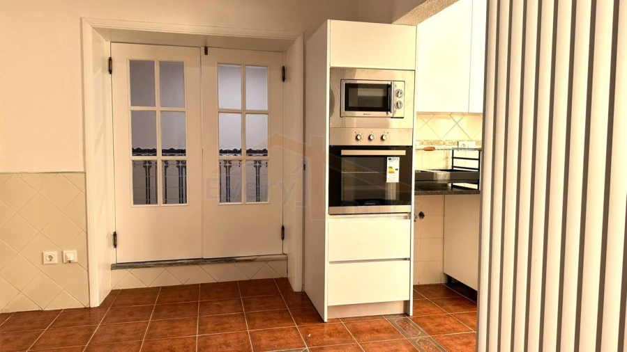 Moradia T3 para Venda em Santa Maria, São Pedro e Sobral da Lagoa Foto 31