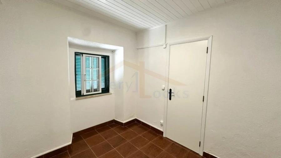 Moradia T3 para Venda em Santa Maria, São Pedro e Sobral da Lagoa Foto 34