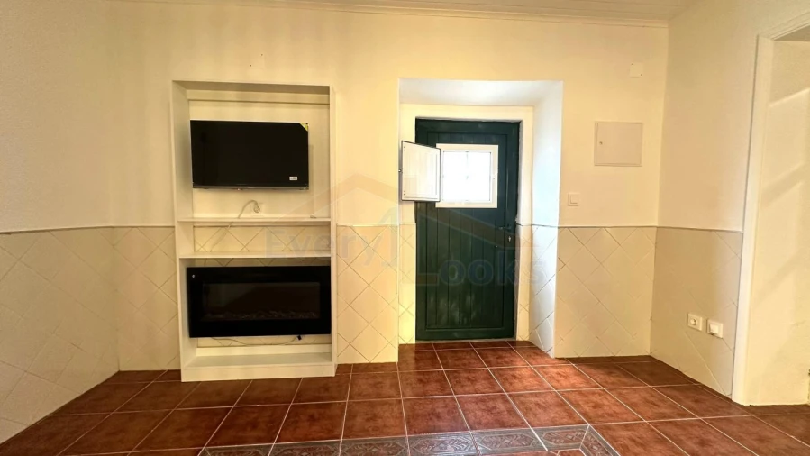 Moradia T3 para Venda em Santa Maria, São Pedro e Sobral da Lagoa Foto 23